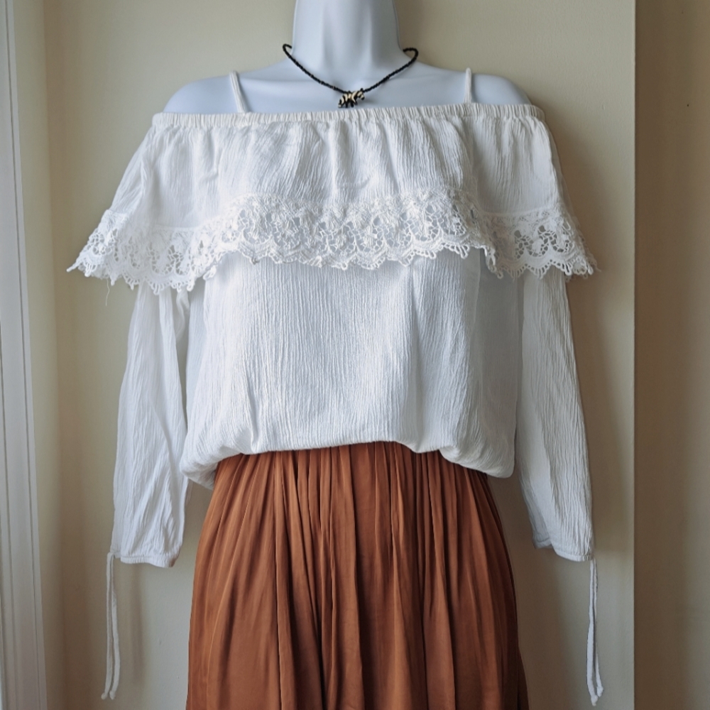 BCX White Flouncy Off Shoulder Boho Top